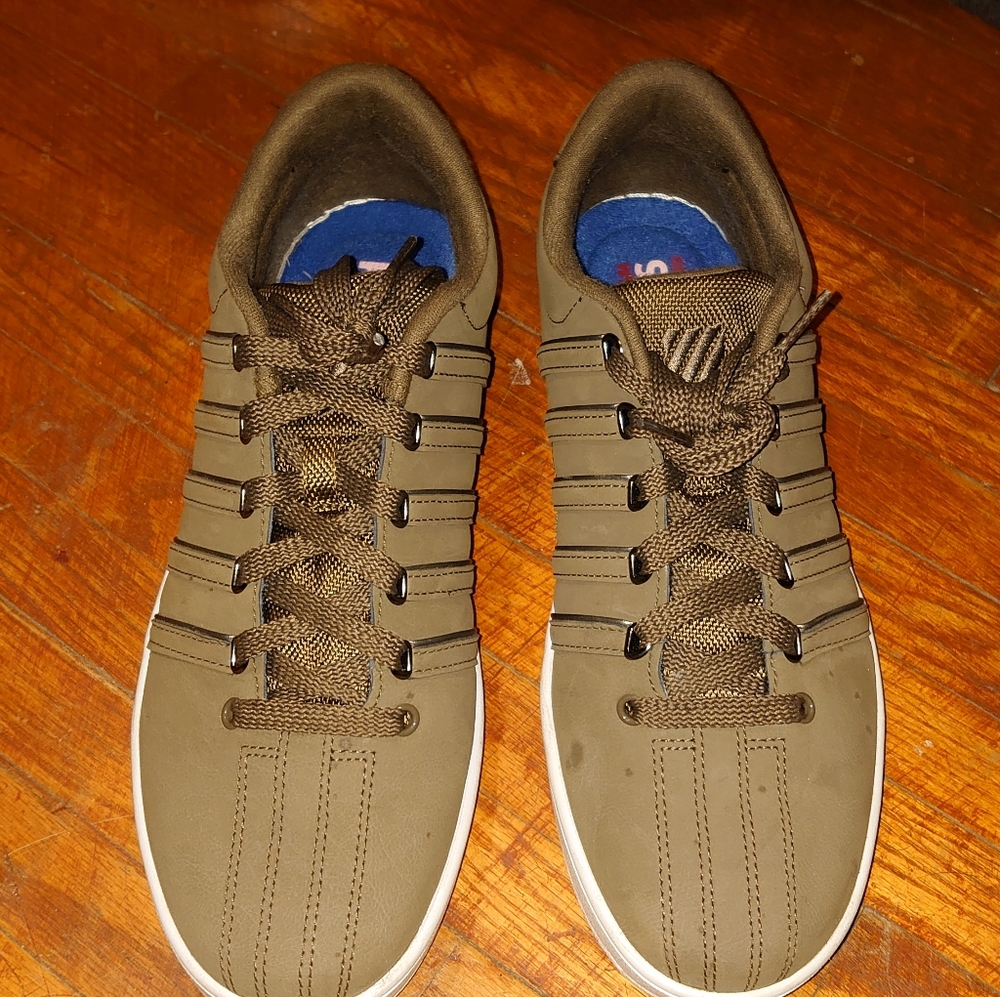 Men's K~Swiss memory foam shoes